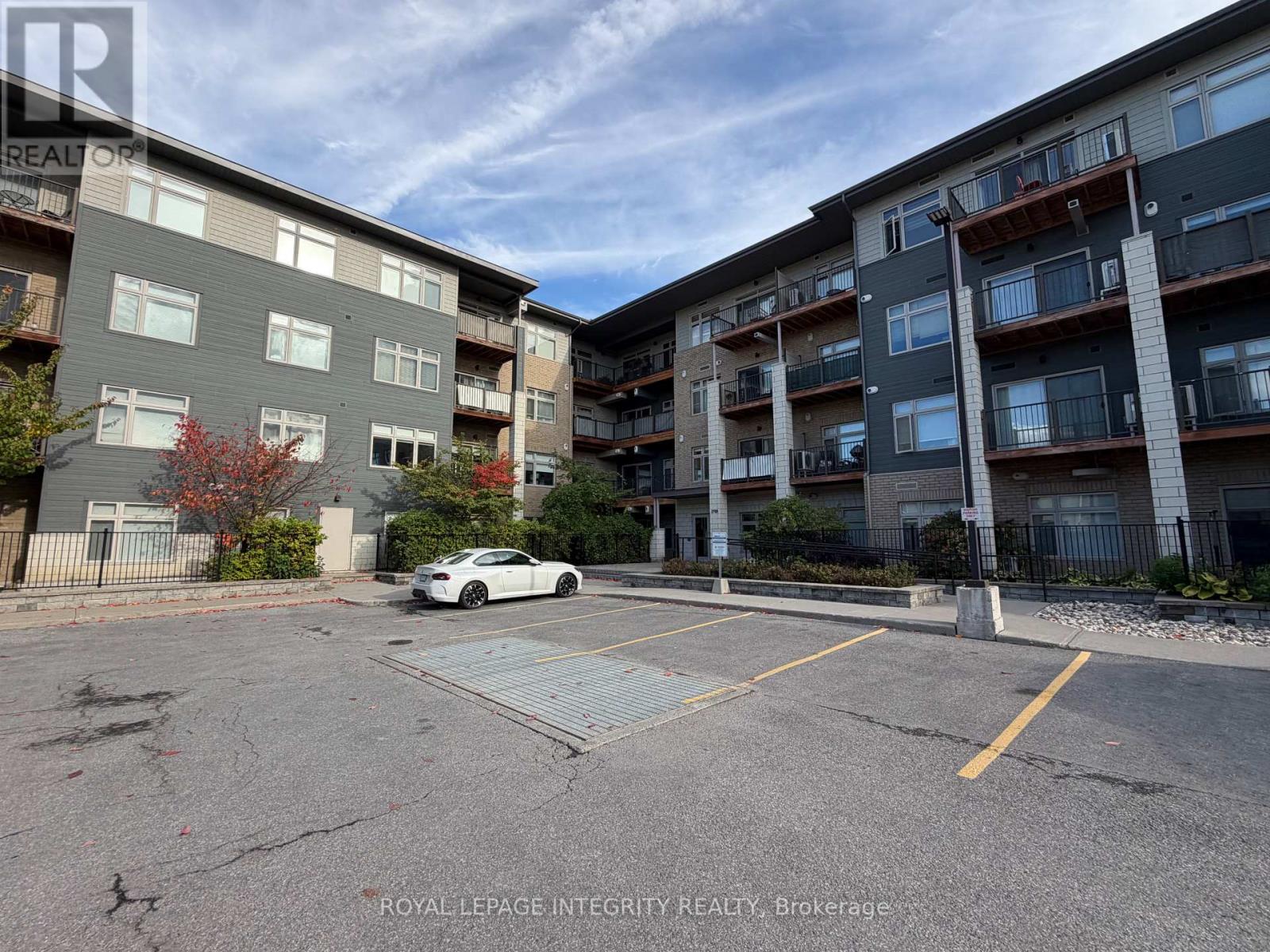 213 - 2785 Baseline Road, Ottawa, Ontario K2H 0B7 - Photo 2 - X13868750