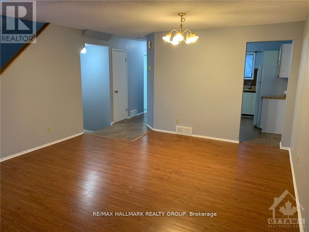 23 Black Forest Lane, Ottawa, Ontario  K2H 9E6 - Photo 5 - X13868798
