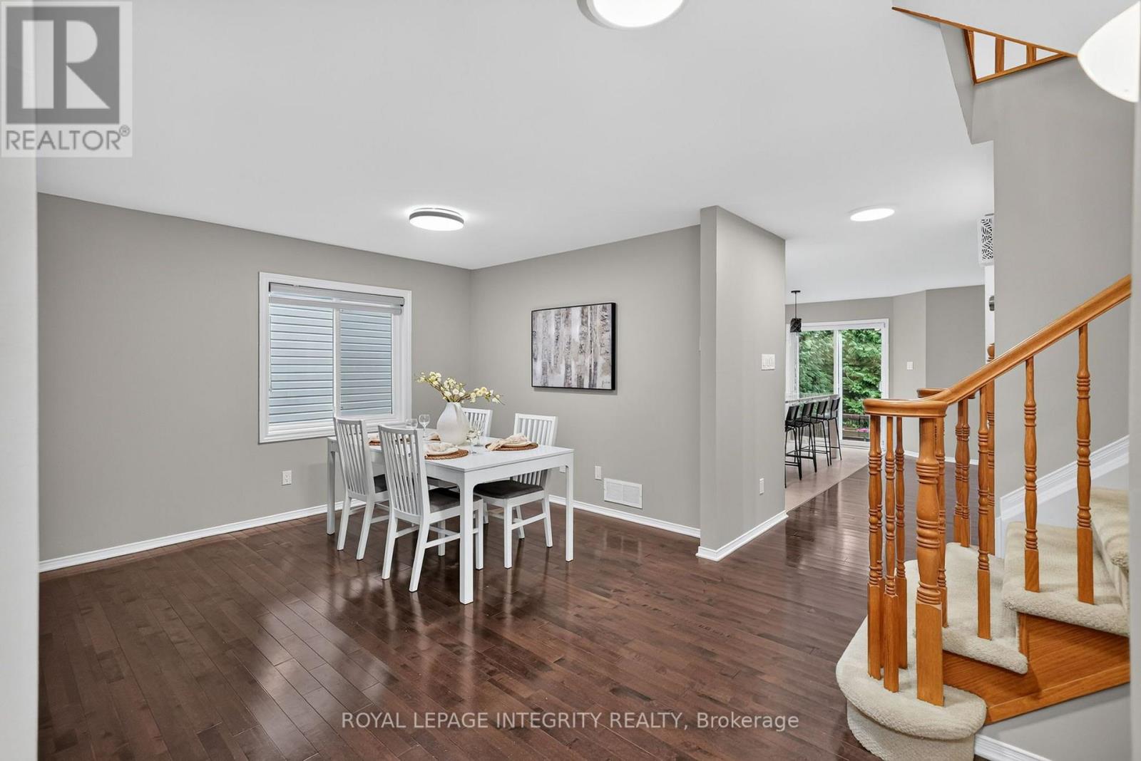 23 Tyne Court, Ottawa, Ontario K2K 3H7 - Photo 3 - X13868832