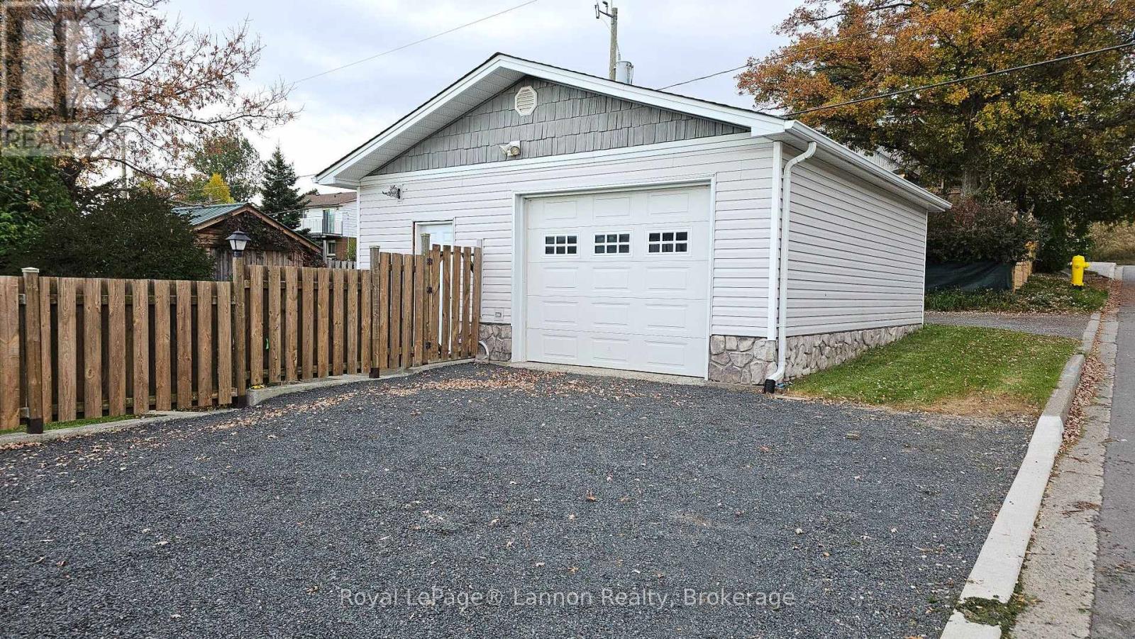 220 High Street S, Thunder Bay, Ontario  P7B 3K7 - Photo 2 - X13868694