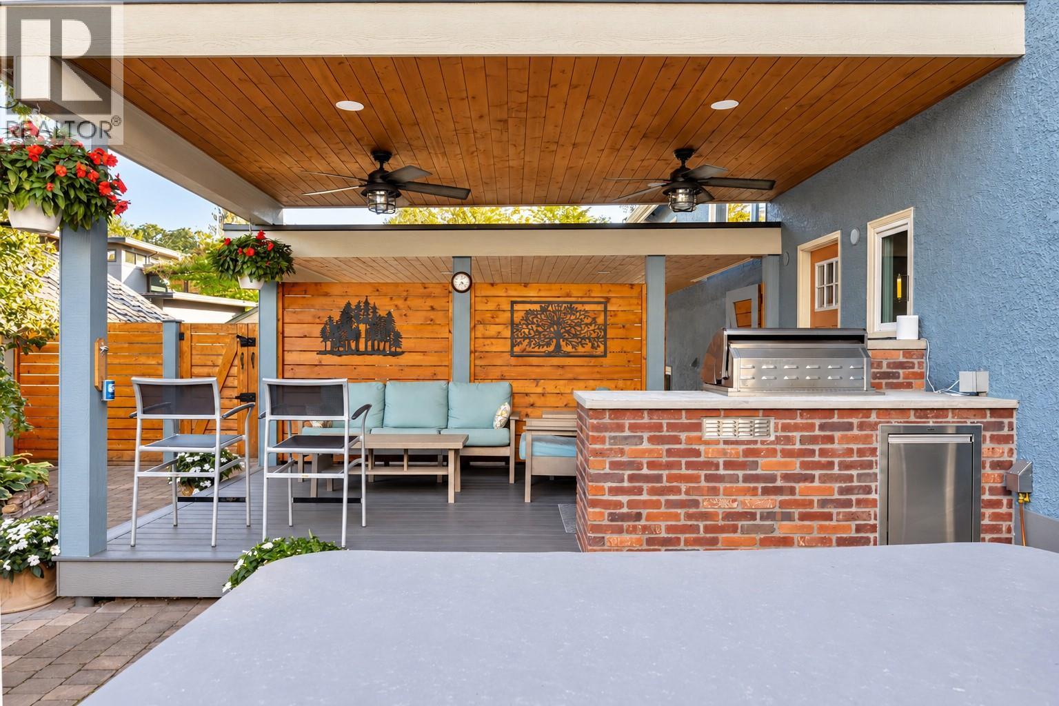 2071 Abbott Street, Kelowna, British Columbia  V1Y 1C5 - Photo 29 - 10402248