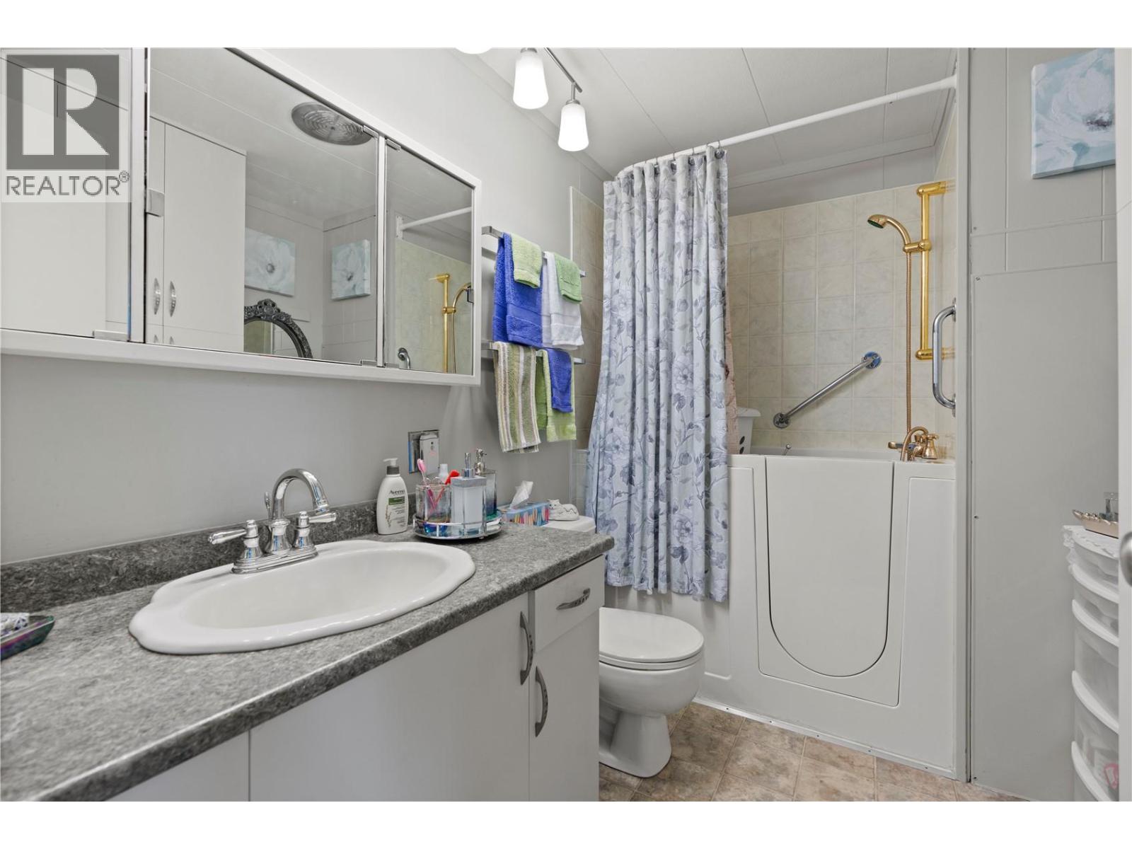 5484 25 Avenue Unit# 79