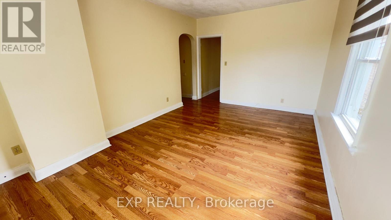 B 2nd Floor - 2 South Drive S, St. Catharines, Ontario  L2R 4T8 - Photo 4 - X13868918