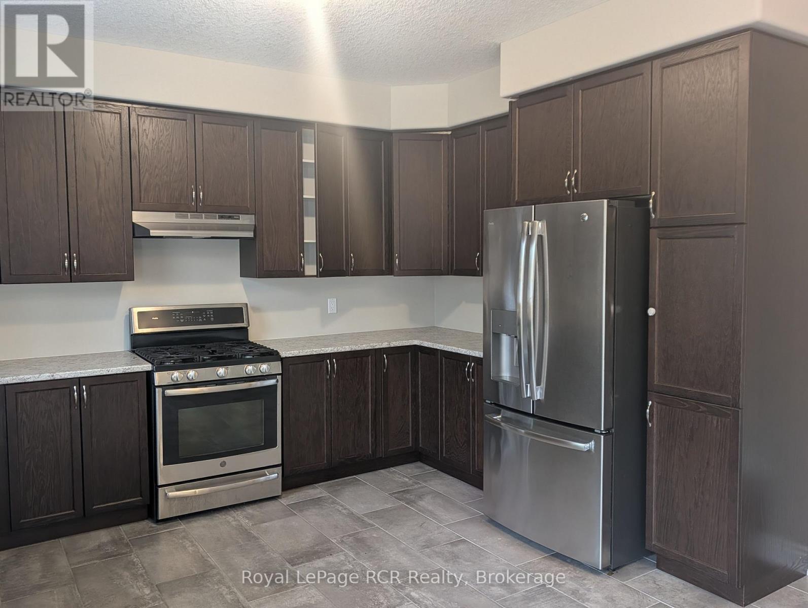 89 Lockerbie Crescent, Collingwood, Ontario L9Y 0H8 - Photo 6 - S13868686