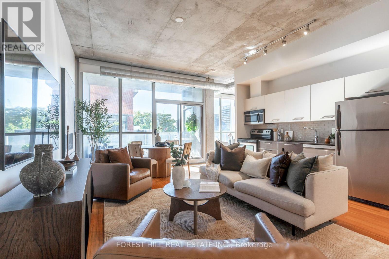 415 - 60 Bathurst Street, Toronto, Ontario  M5V 2P4 - Photo 3 - C13868740
