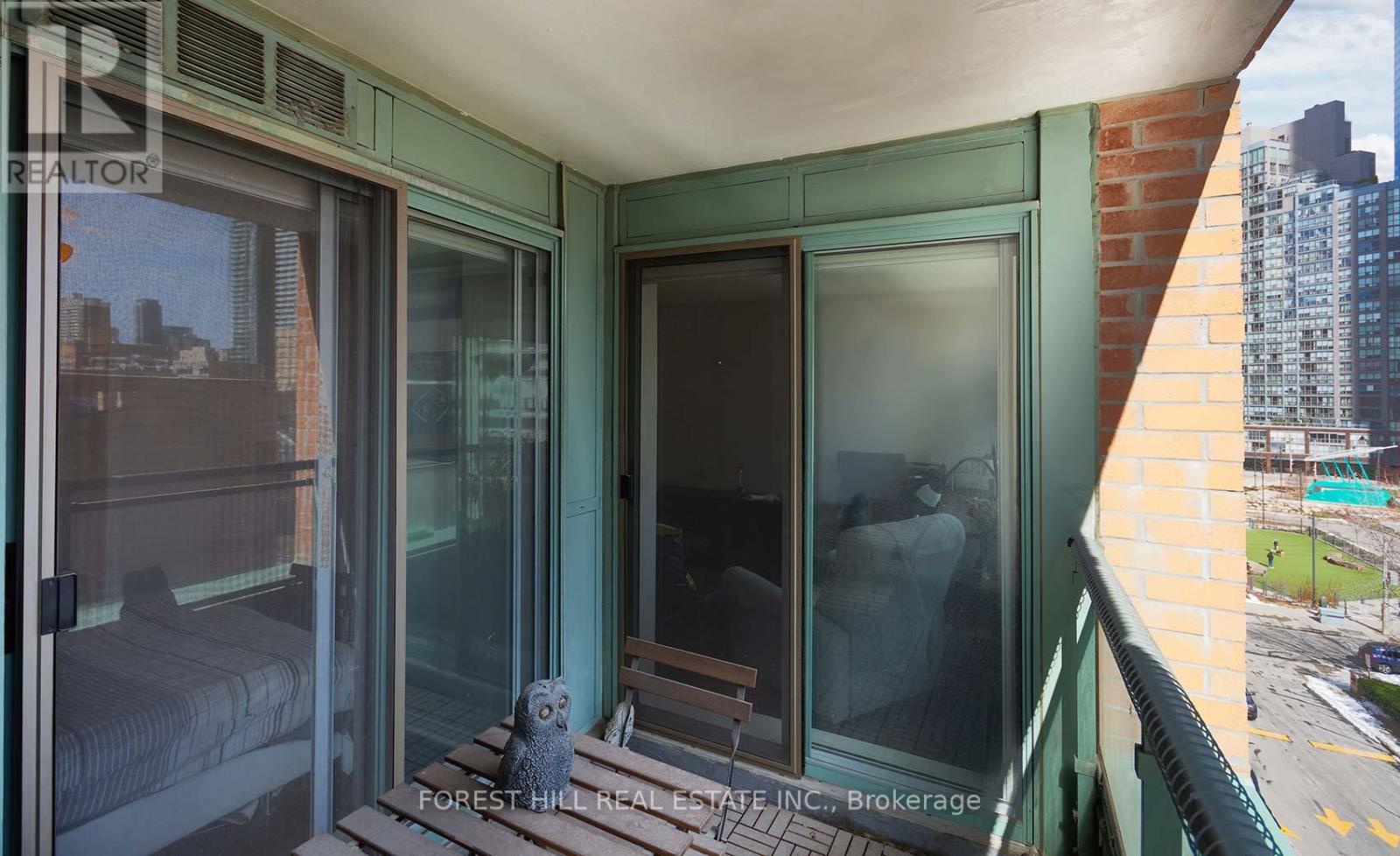 613 - 887 Bay Street, Toronto, Ontario  M5S 1Z7 - Photo 7 - C13868770
