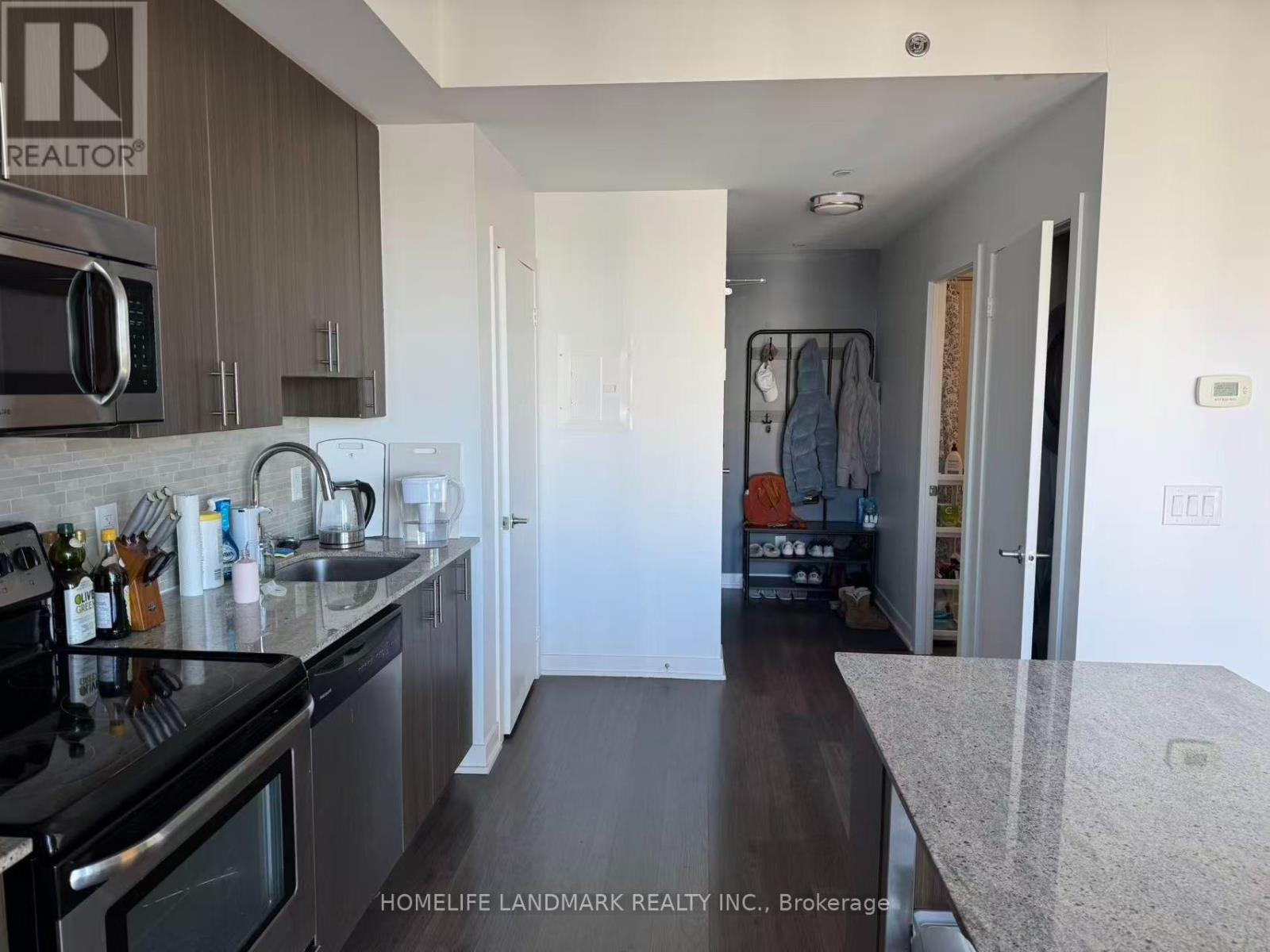 1901 - 225 Sackville Street, Toronto, Ontario  M5A 3H1 - Photo 5 - C13868788