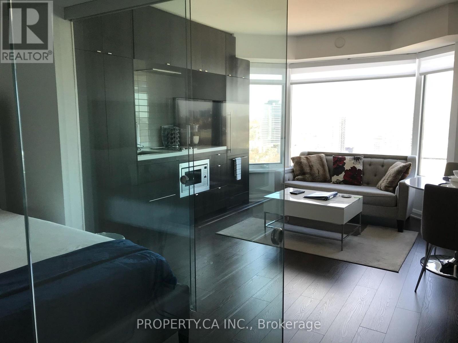 2401 - 155 Yorkville Avenue, Toronto, Ontario  M5R 0B4 - Photo 2 - C13868886