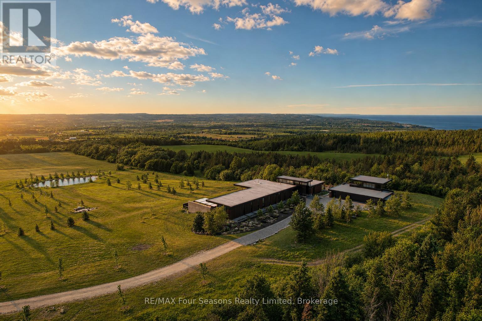 728529 21st Side Road, Blue Mountains, Ontario N0H 1J0 - Photo 14 - X13868914