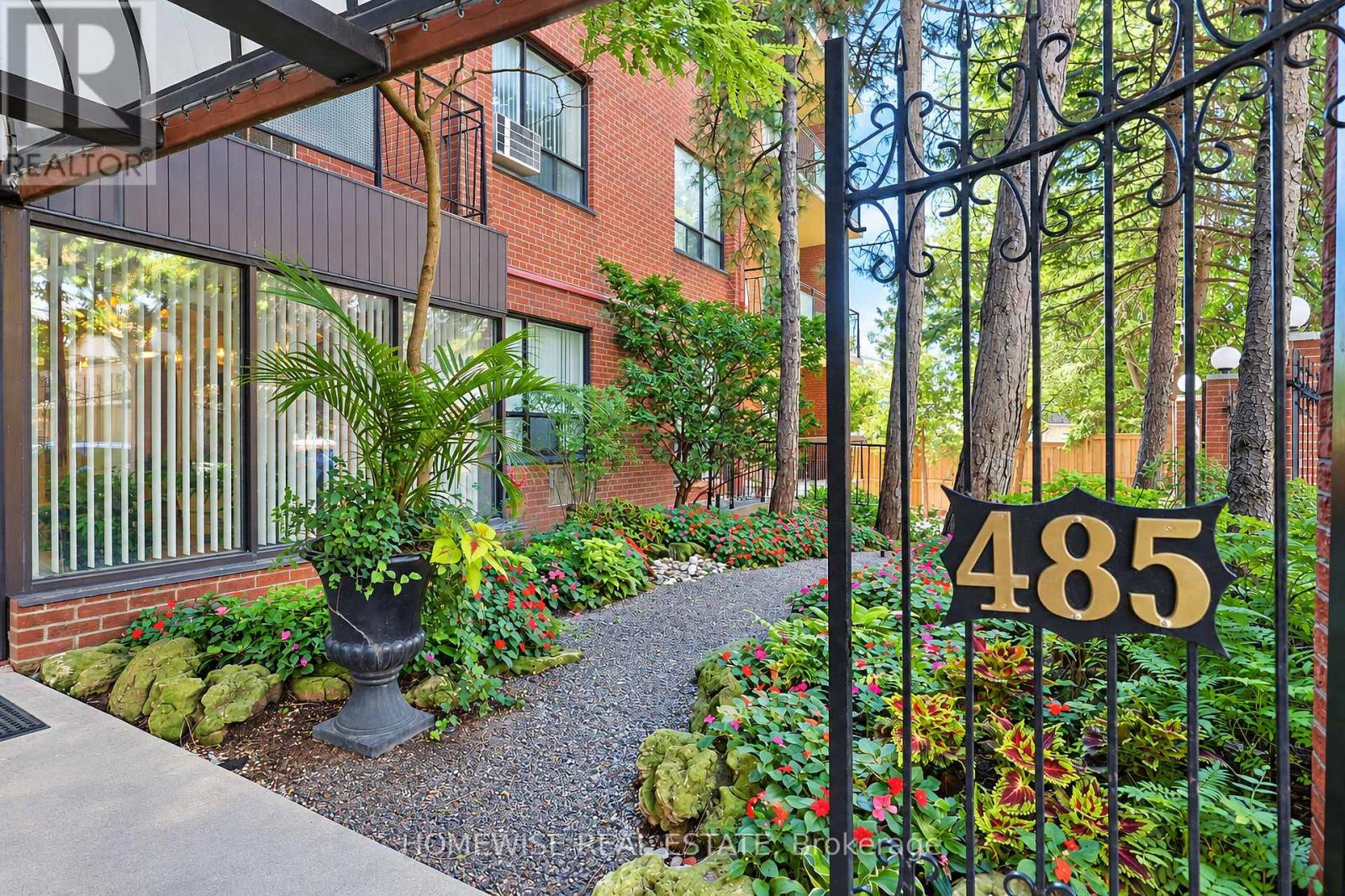 105 - 485 Kingston Road, Toronto, Ontario  M4L 1V6 - Photo 3 - E13868820