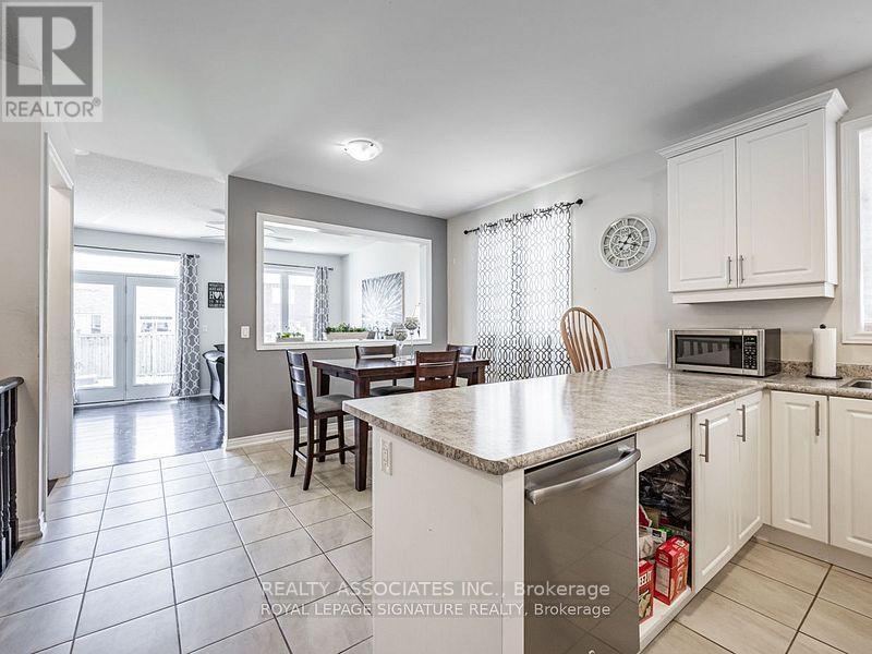 64 Pedwell Street, Clarington, Ontario  L1B 0E1 - Photo 15 - E13868884