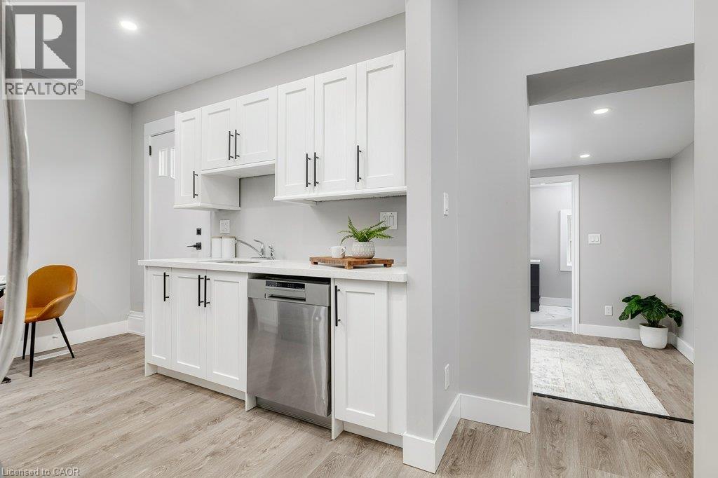125 Cathcart Street, Hamilton, Ontario L8L 5A1 - Photo 12 - 40869238