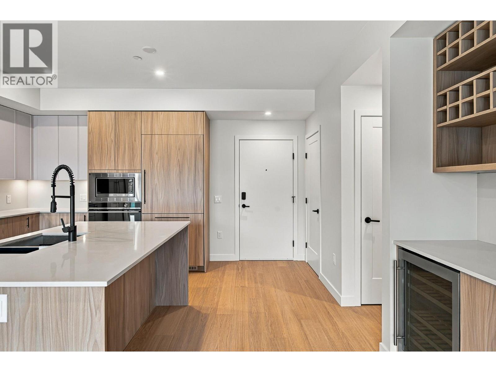 9654 Benchland Drive Unit# 306