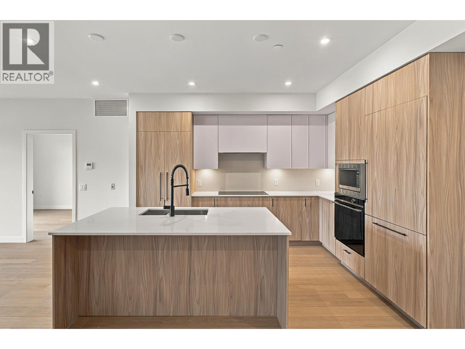 9654 Benchland Drive Unit# 306