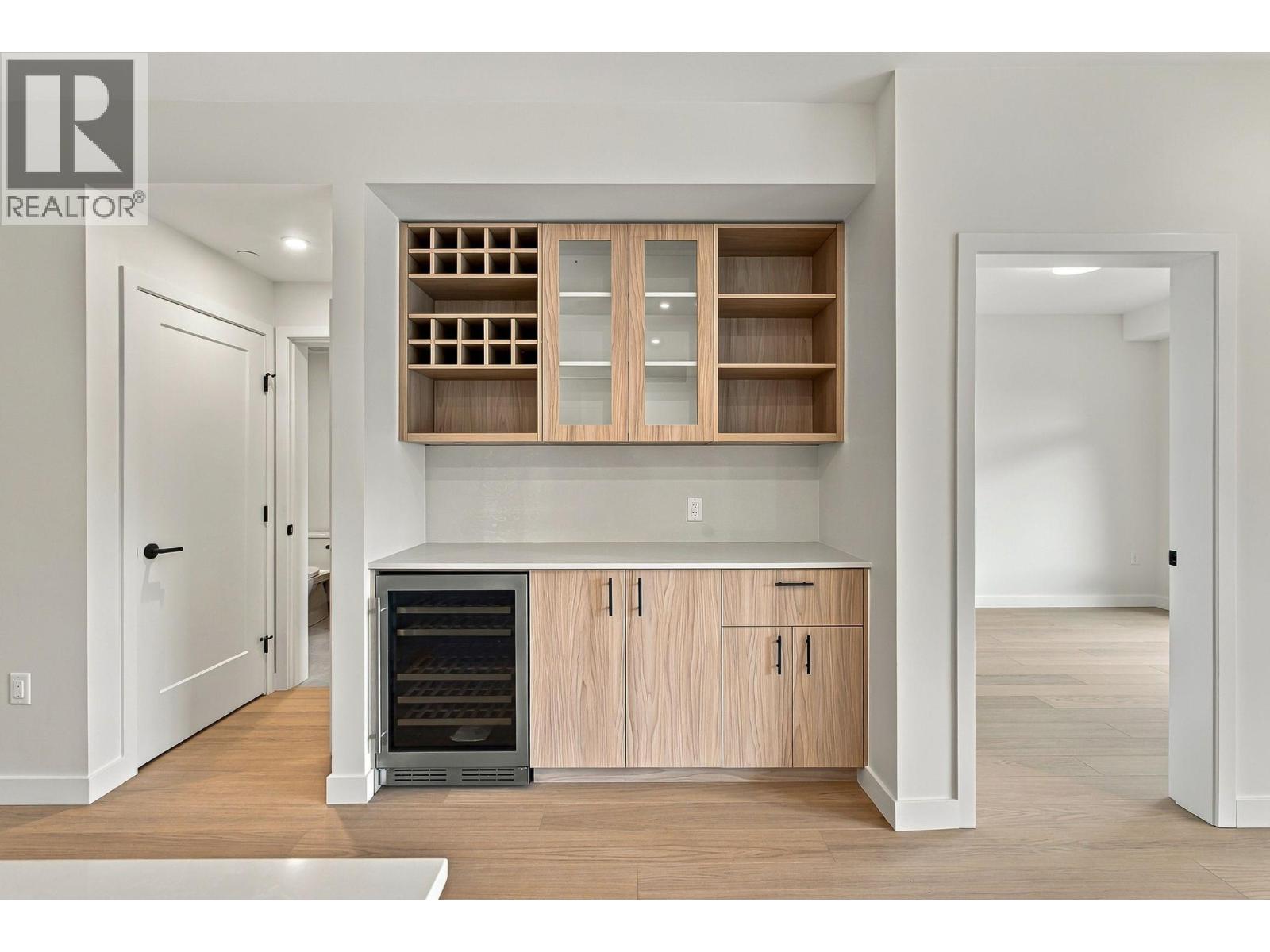 9654 Benchland Drive Unit# 306