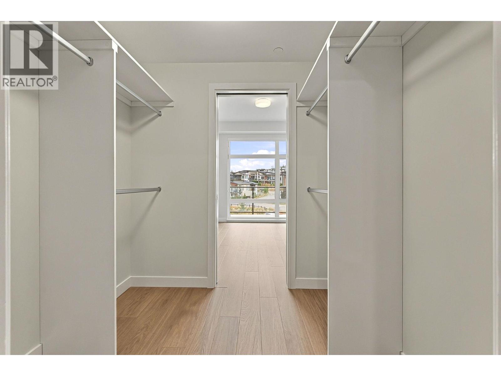 9654 Benchland Drive Unit# 306
