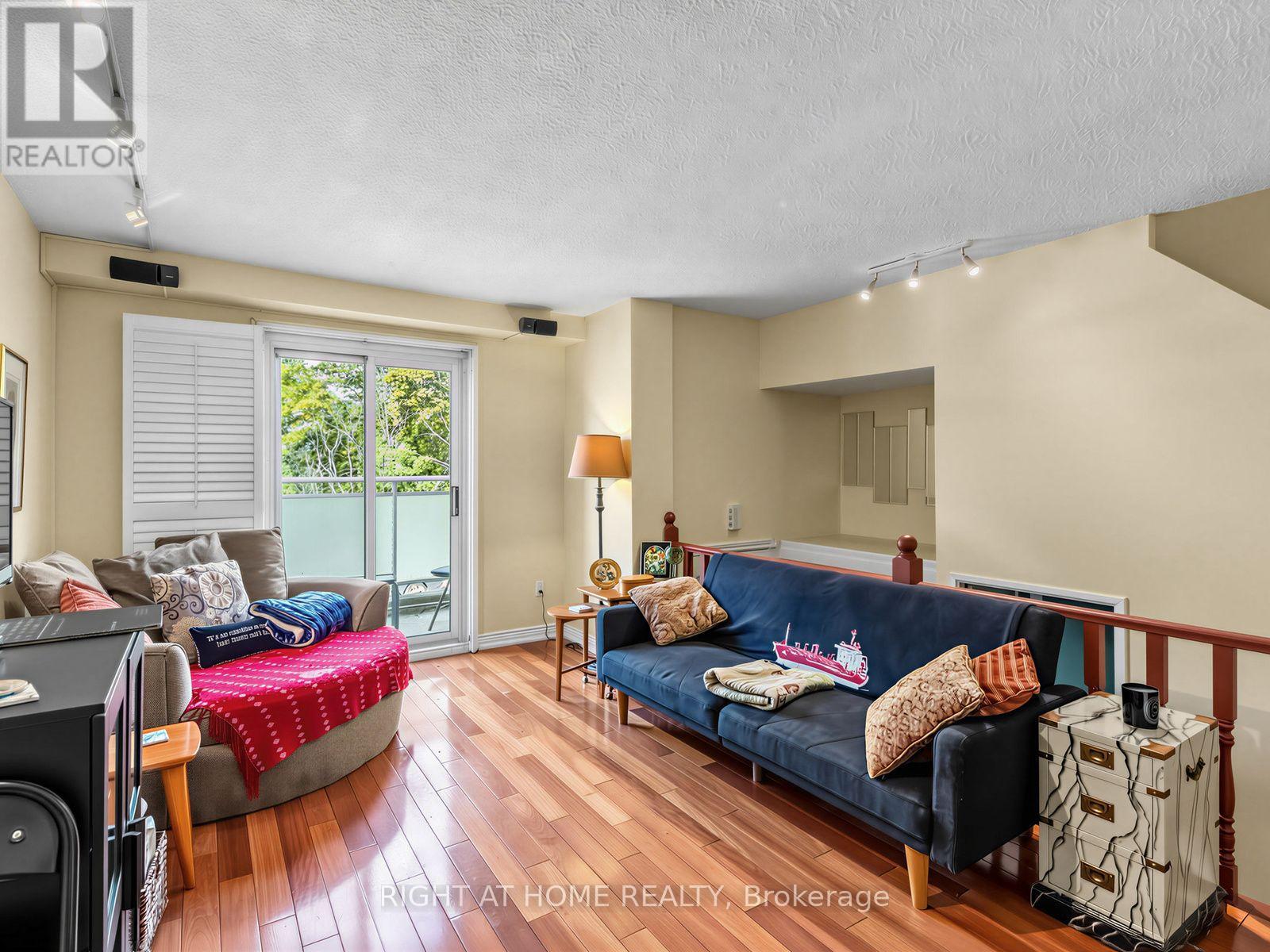 1984 John Street, Markham, Ontario  L3T 1Z1 - Photo 9 - N13868800