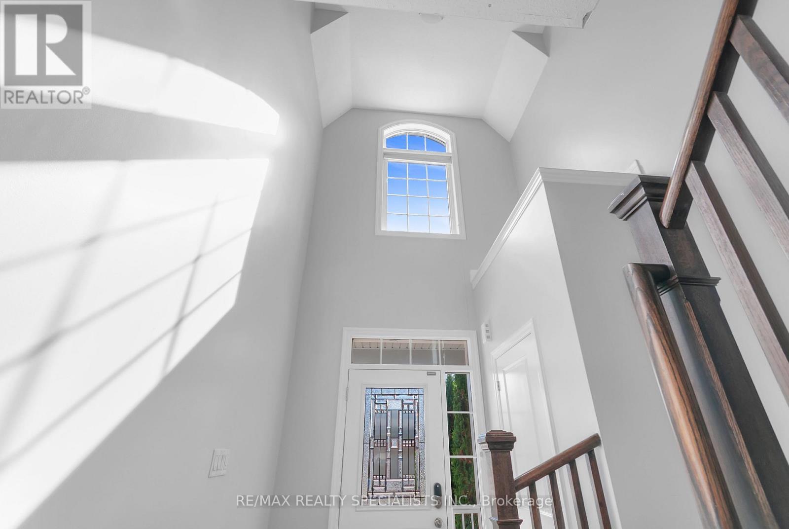 12 Greco Avenue, Georgina, Ontario  L4P 0G8 - Photo 14 - N13868866