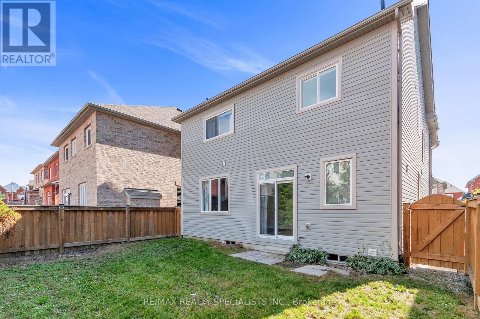 12 Greco Avenue, Georgina, Ontario  L4P 0G8 - Photo 31 - N13868866