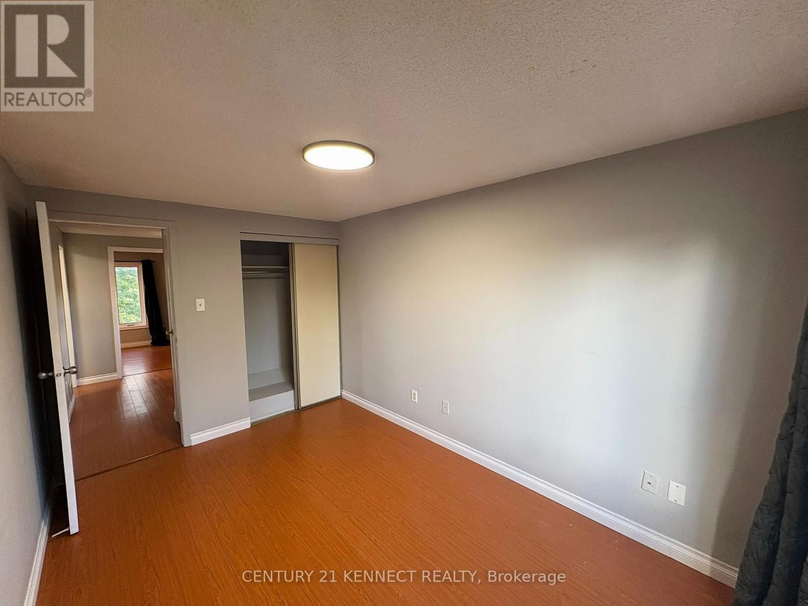 68 Larksmere Court, Markham (Milliken Mills West), Ontario  L3R 3R1 - Photo 12 - N13868906