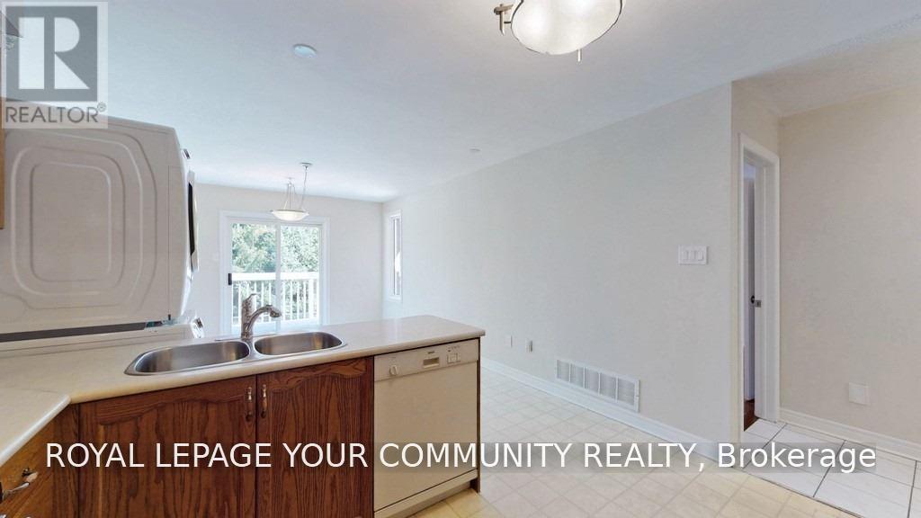 102 Columbia Road, Barrie, Ontario  L4N 8C5 - Photo 19 - S13868784