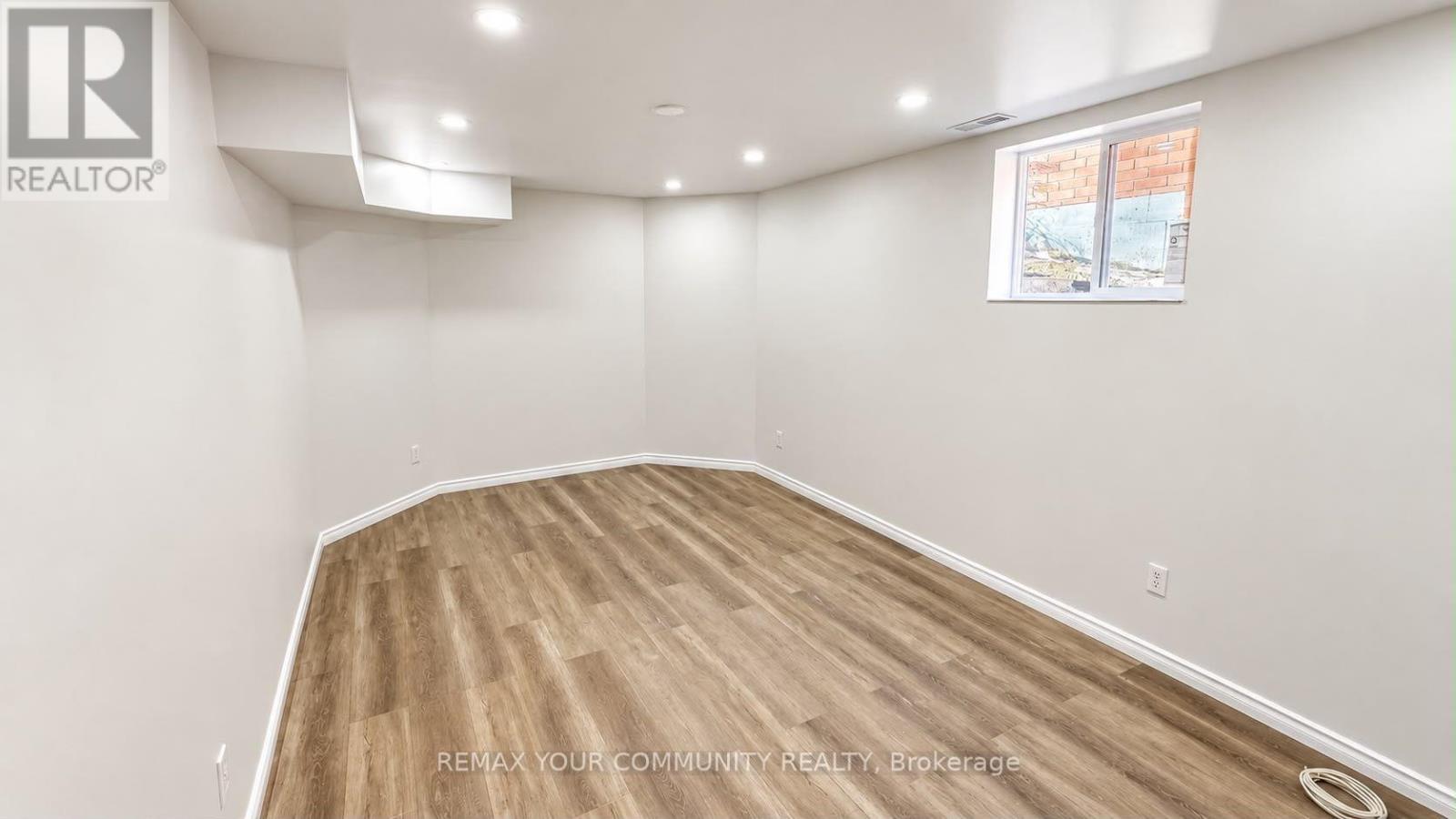 102 Columbia Road, Barrie, Ontario  L4N 8C5 - Photo 43 - S13868784