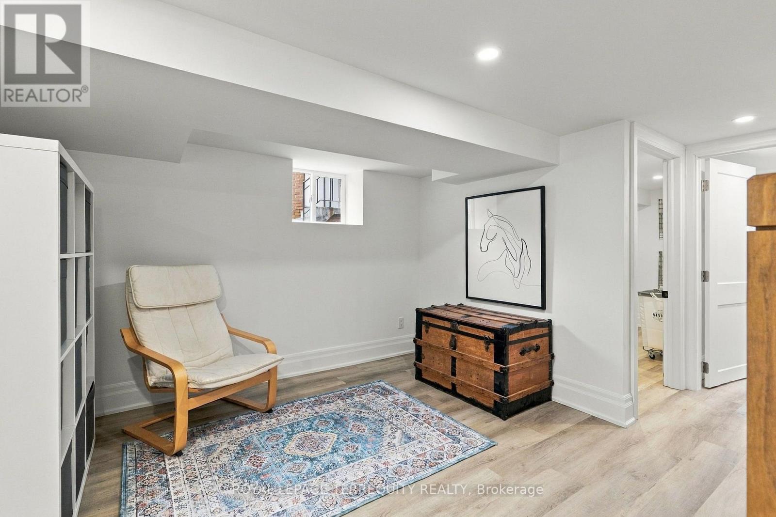 112 Maria Street, Toronto, Ontario  M6P 1W4 - Photo 21 - W13868834