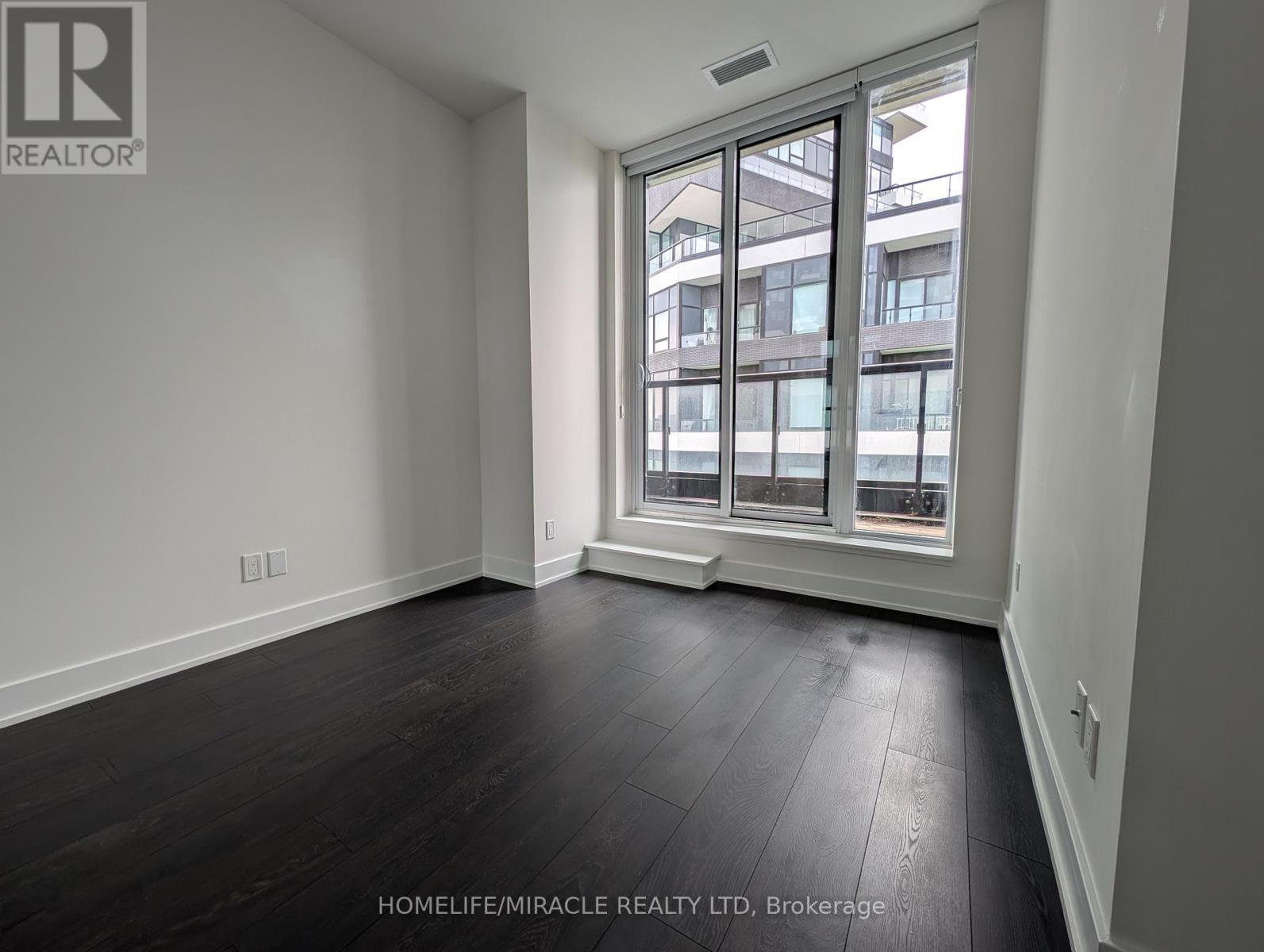 310 - 297 Oak Walk Drive, Oakville, Ontario  L6H 6Z3 - Photo 16 - W13868910