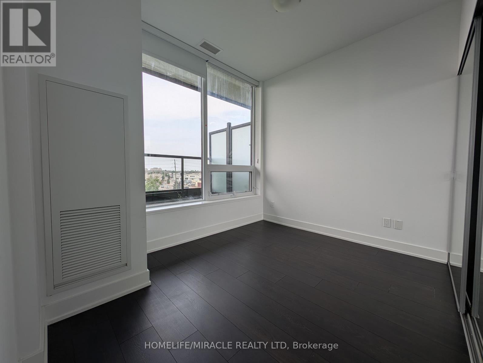 310 - 297 Oak Walk Drive, Oakville, Ontario  L6H 6Z3 - Photo 19 - W13868910