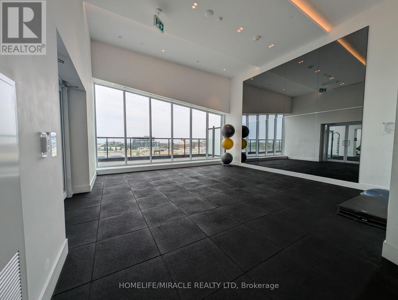 310 - 297 Oak Walk Drive, Oakville, Ontario  L6H 6Z3 - Photo 27 - W13868910