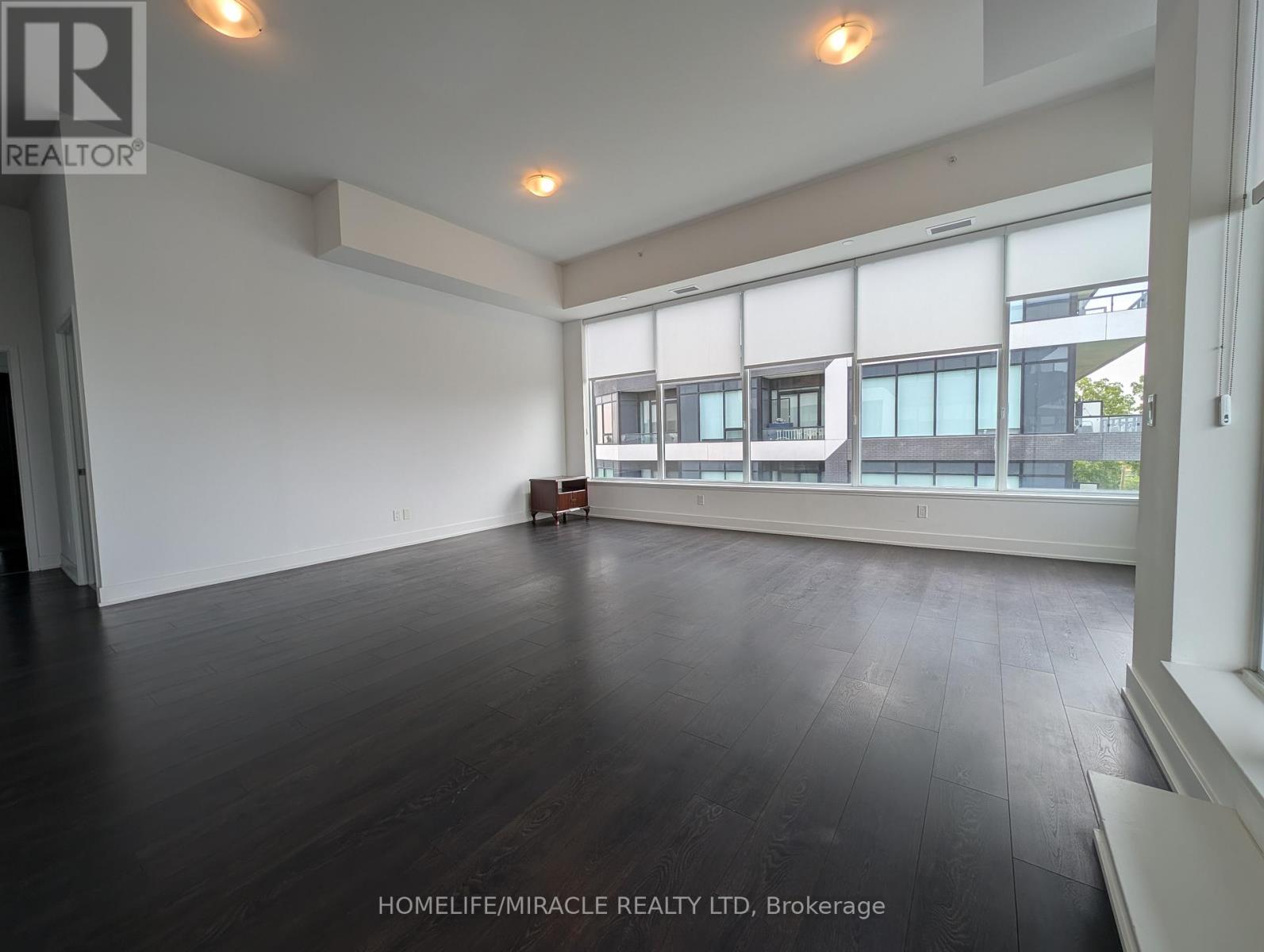310 - 297 Oak Walk Drive, Oakville, Ontario  L6H 6Z3 - Photo 9 - W13868910