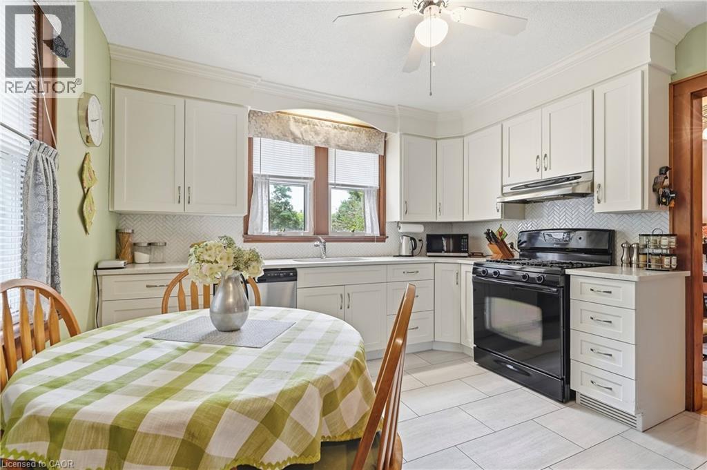 240 Canboro Road, Pelham, Ontario  L0S 1M0 - Photo 10 - 40869554