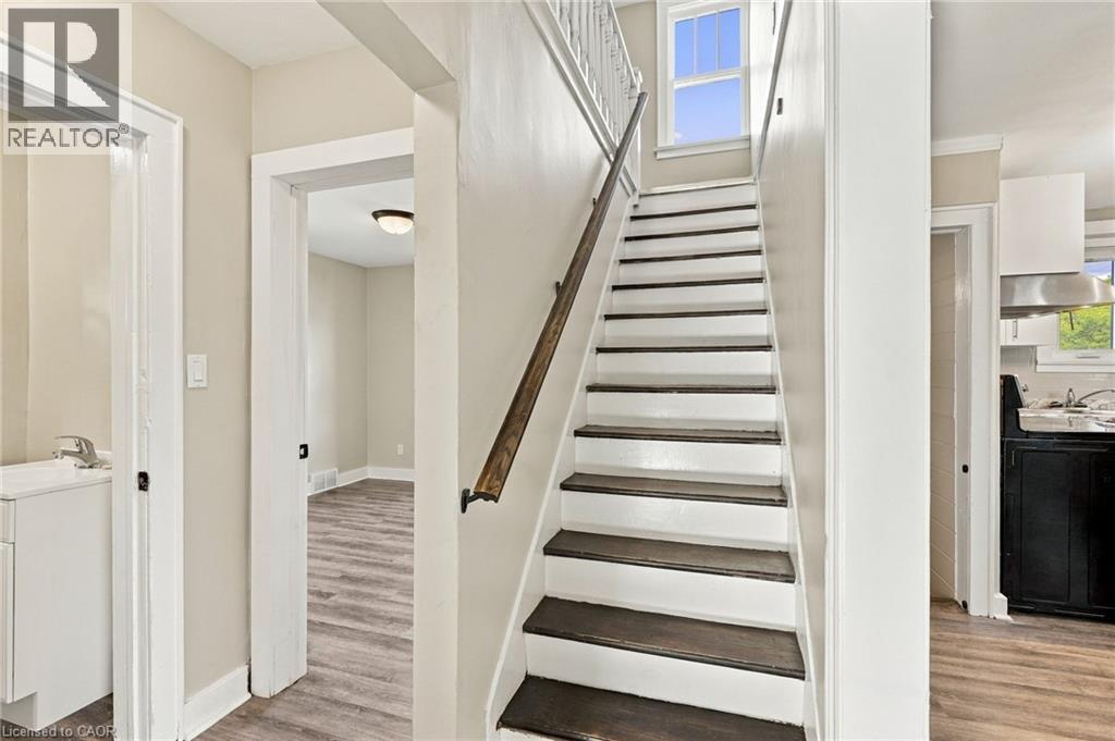 8541 Airport Road, Mount Hope, Ontario  L0R 1W0 - Photo 15 - 40869439