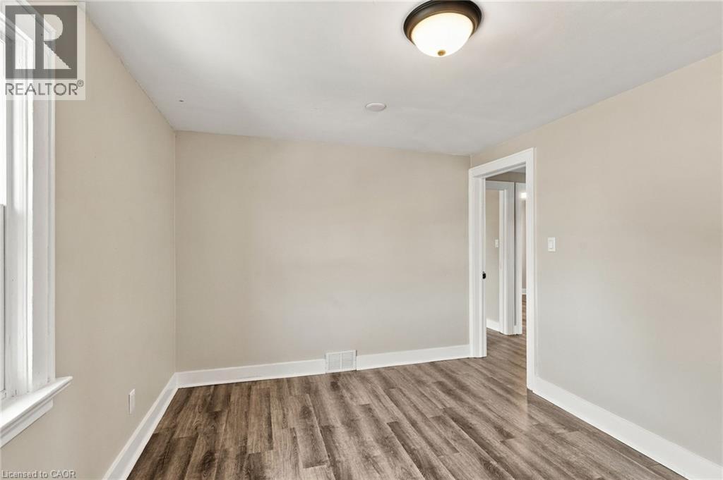 8541 Airport Road, Mount Hope, Ontario  L0R 1W0 - Photo 22 - 40869439