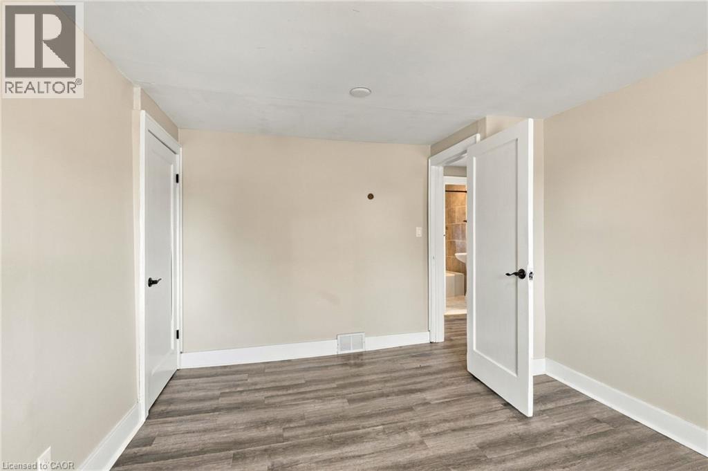 8541 Airport Road, Mount Hope, Ontario  L0R 1W0 - Photo 24 - 40869439