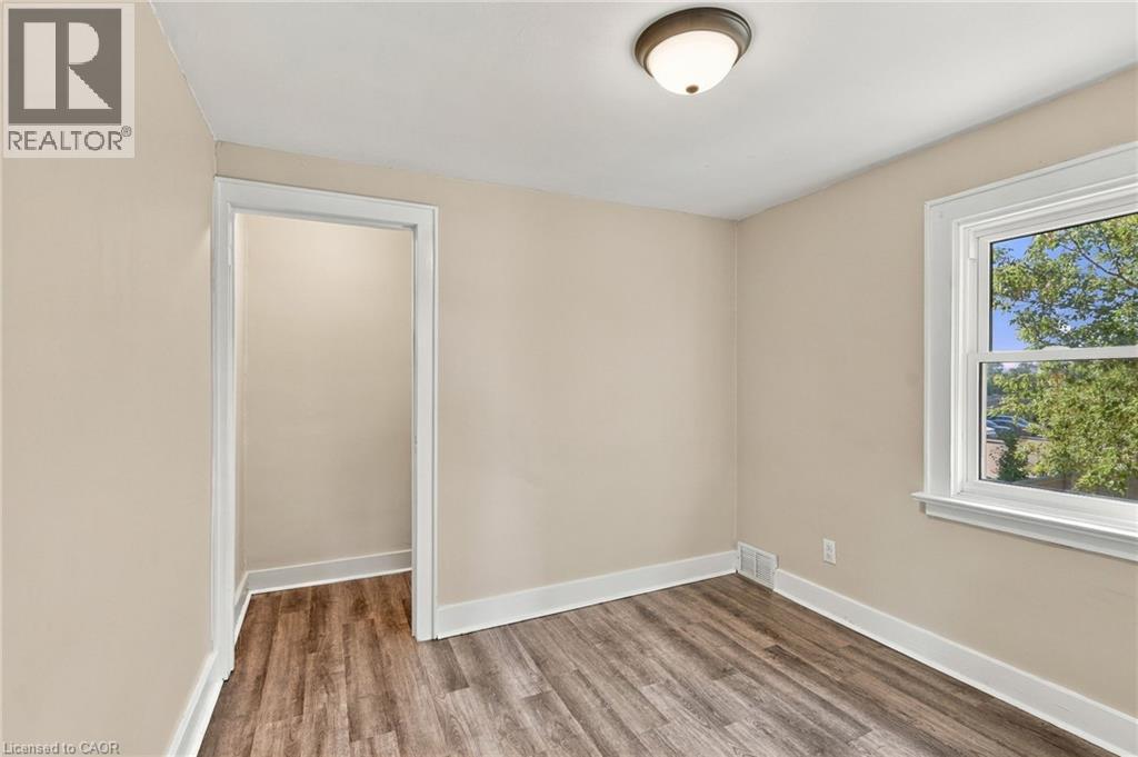 8541 Airport Road, Mount Hope, Ontario  L0R 1W0 - Photo 25 - 40869439