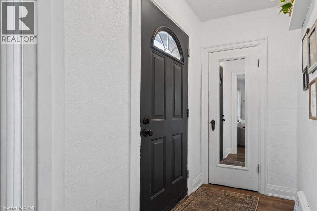 202 Huxley Avenue S, Hamilton, Ontario  L8K 2R3 - Photo 7 - 40869322