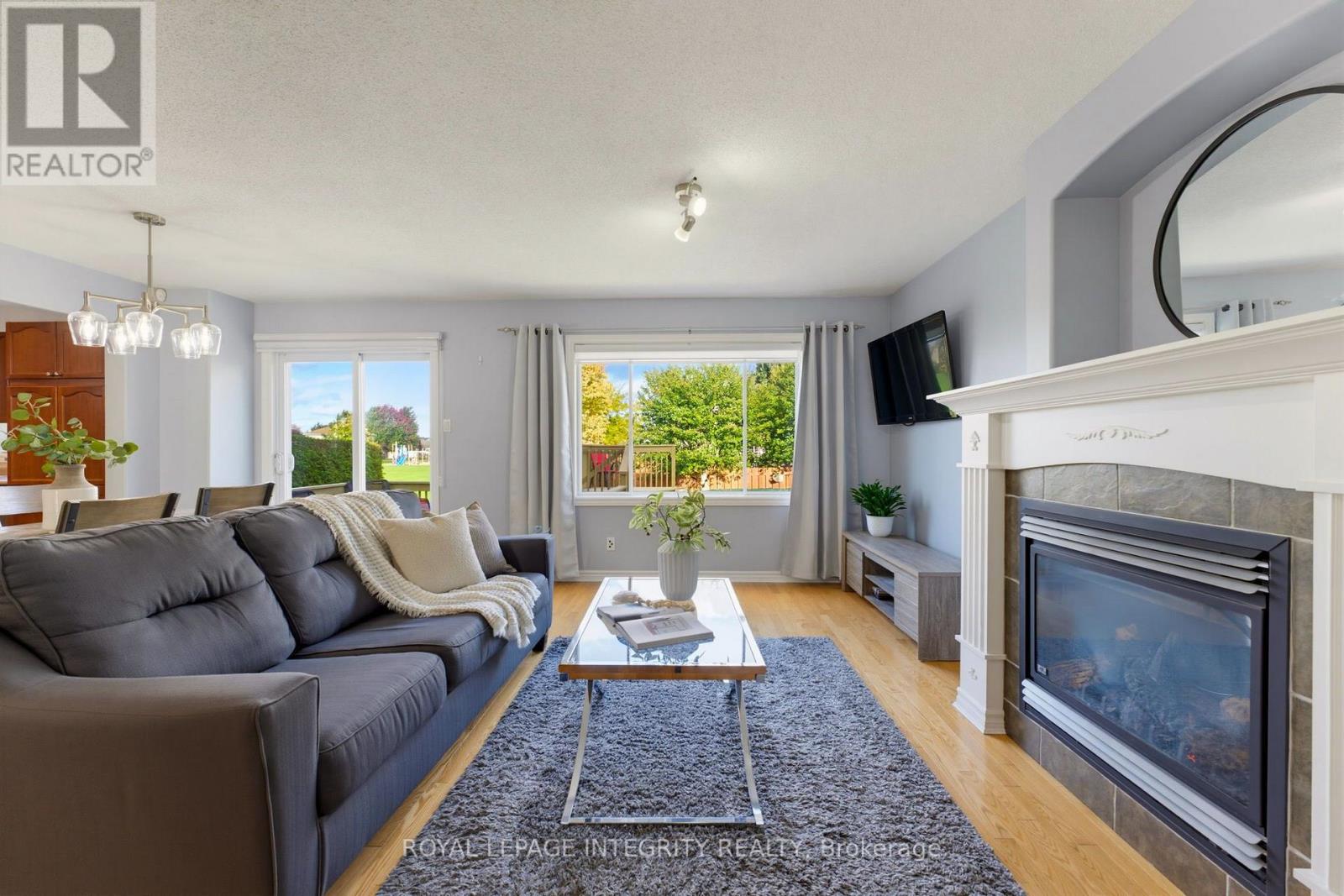20 Merlin Street, Russell, Ontario  K0A 1W0 - Photo 18 - X13868488
