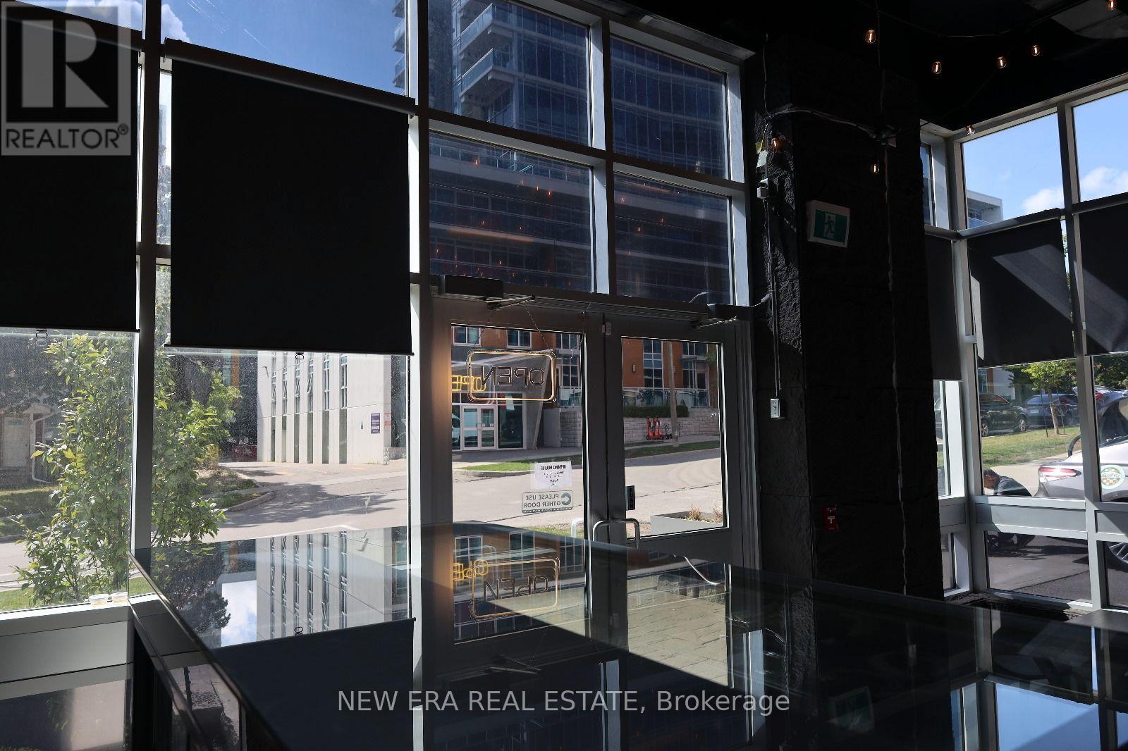 258 A Sunview Street, Waterloo, Ontario  N2L 0H6 - Photo 3 - X13868856
