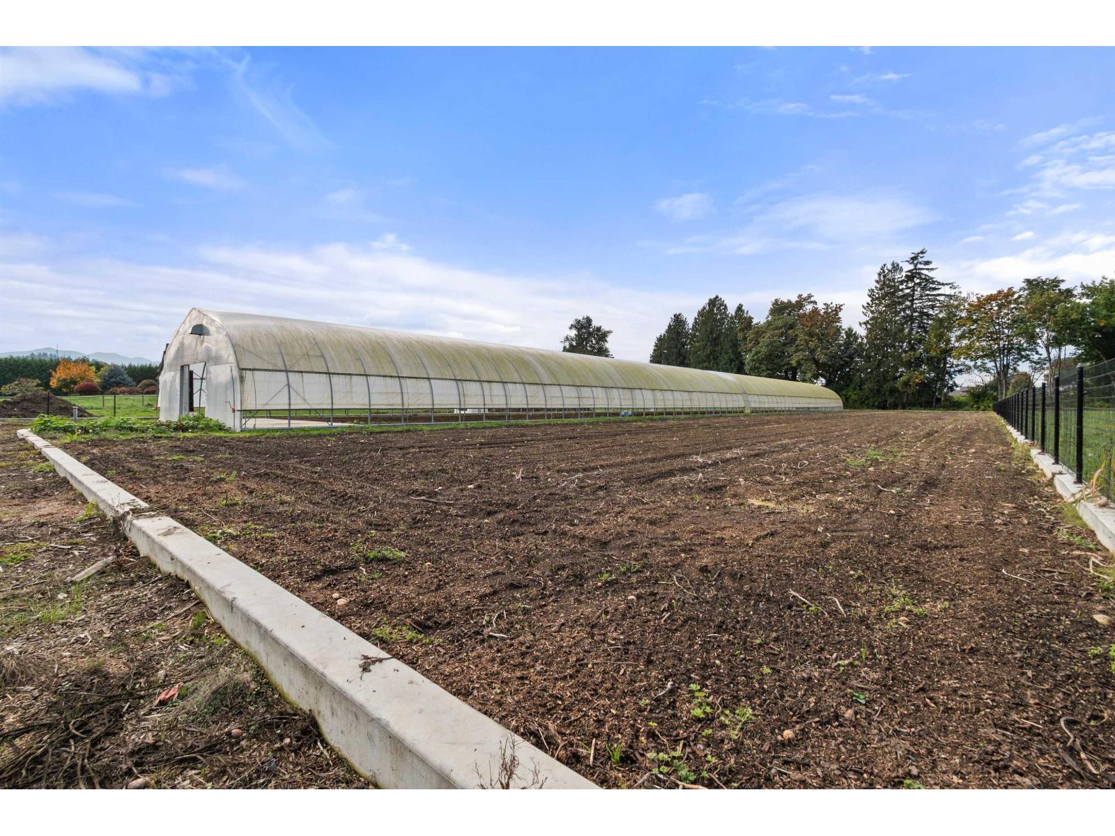 10995 MCSWEEN ROAD|Fairfield Island