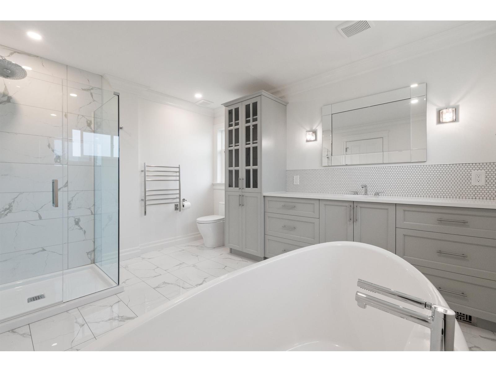 10995 MCSWEEN ROAD|Fairfield Island
