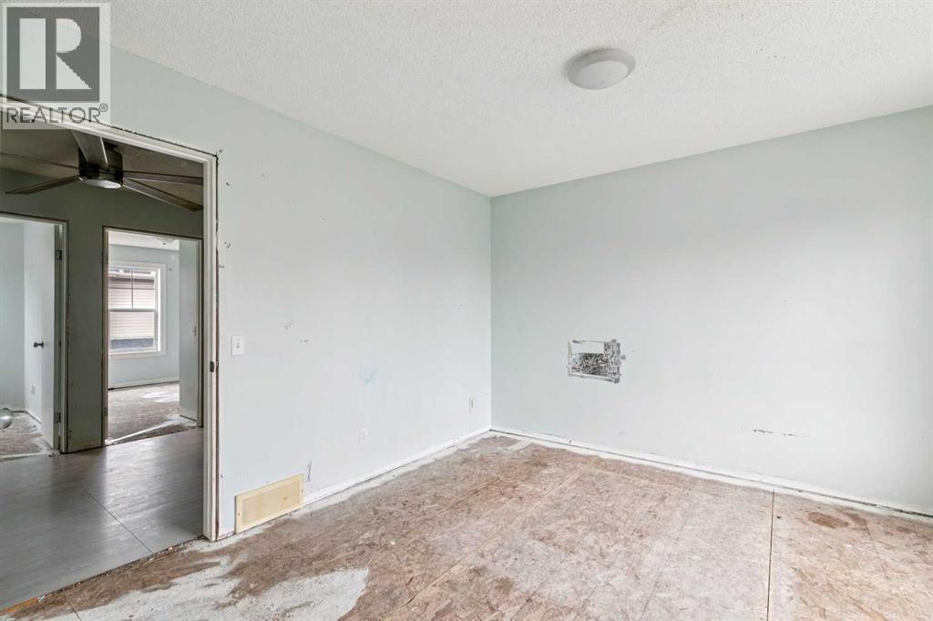 76 Elgin Gardens SE
