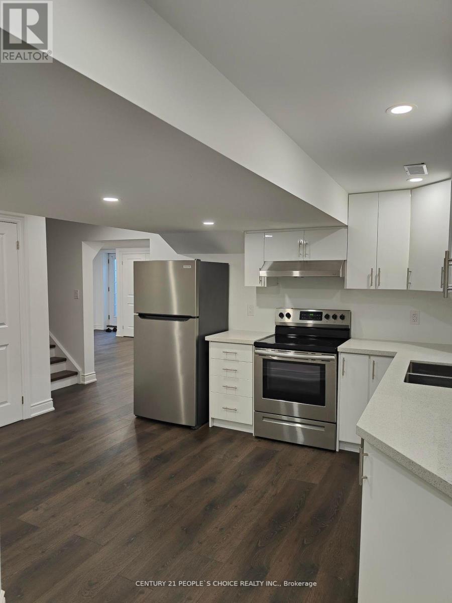 8 CHIMING ROAD, Brampton, Ontario
