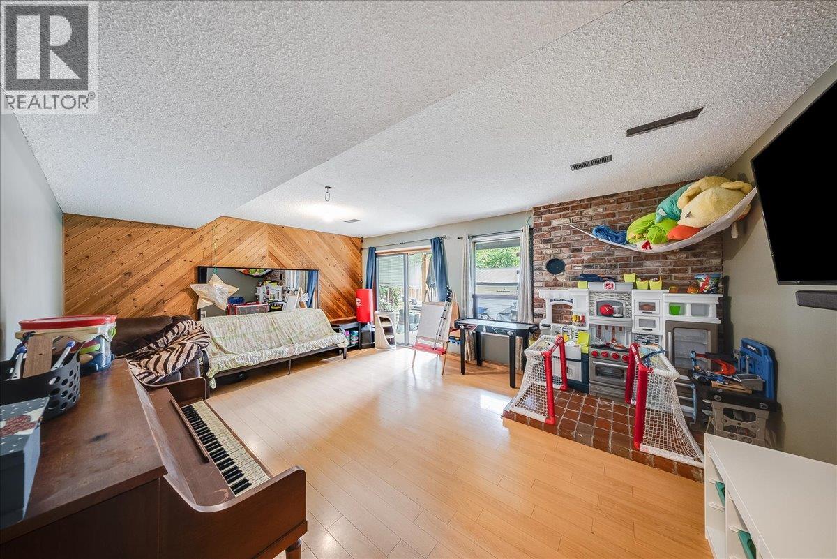 3609 Southridge Drive, Castlegar, British Columbia  V1N 3X7 - Photo 26 - 10402804