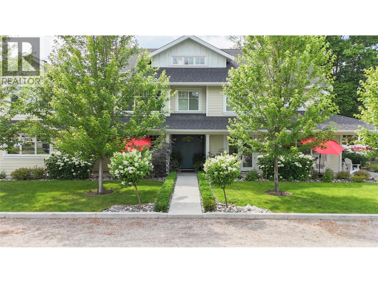 2050 Long Street