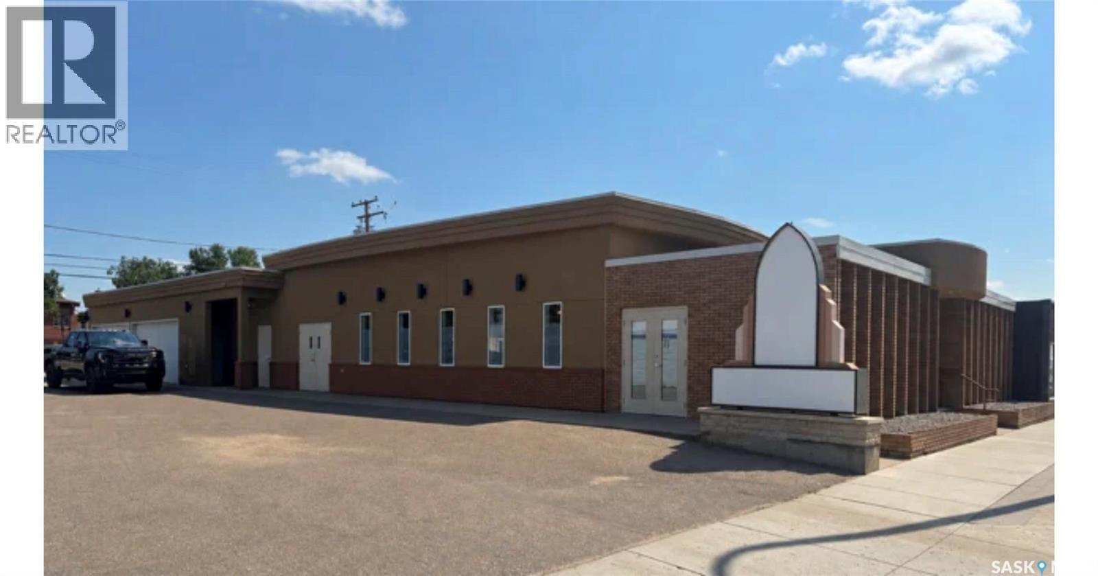 1332-1342 100th STREET, North Battleford, Saskatchewan