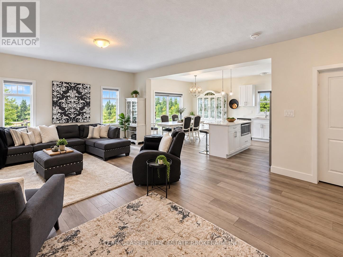Main - 1421 Twilite Boulevard, London North, Ontario  N6G 3R5 - Photo 3 - X13869012
