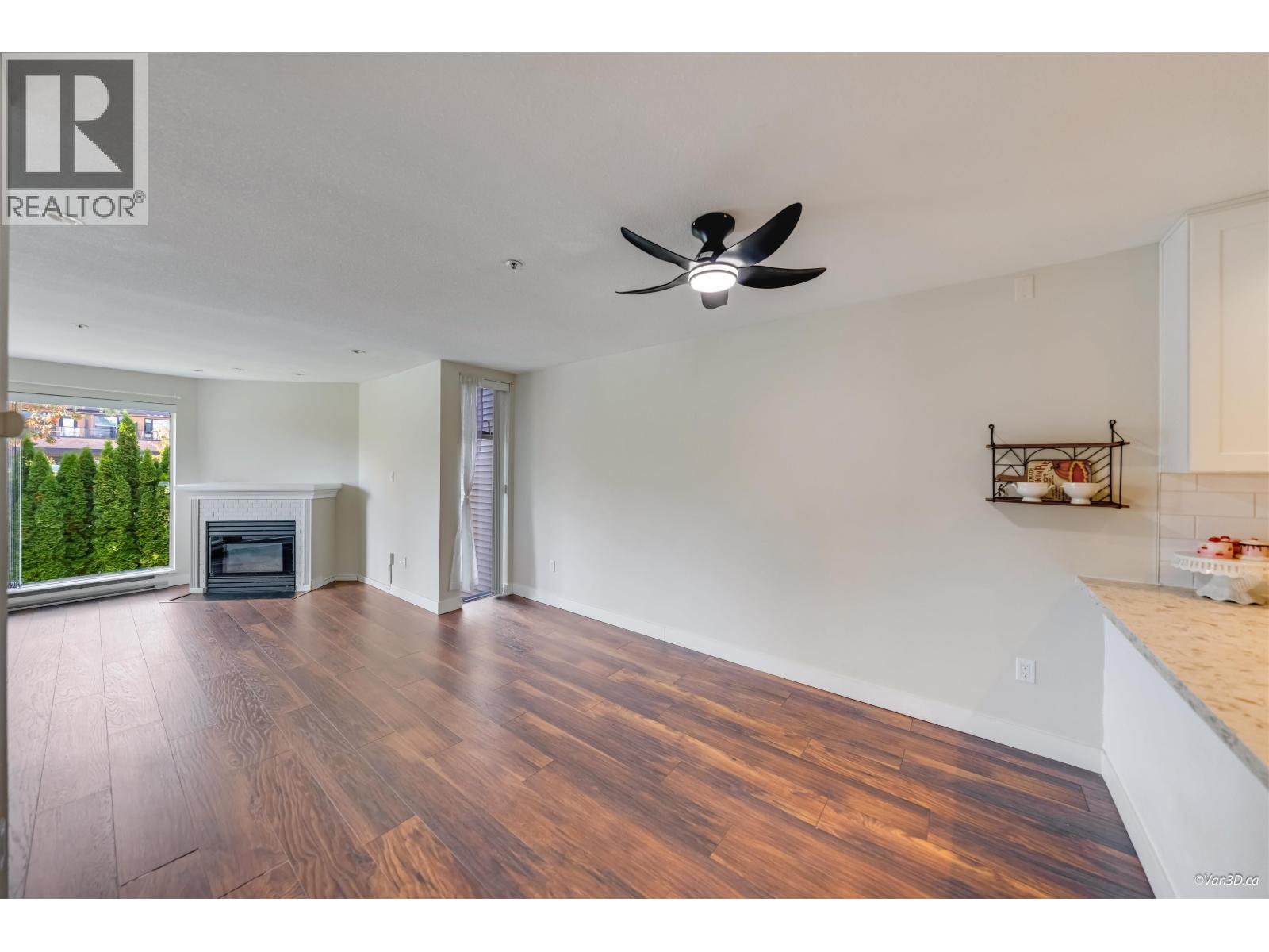 319 1219 Johnson Street, Coquitlam, British Columbia  V3B 7L5 - Photo 6 - R3172503