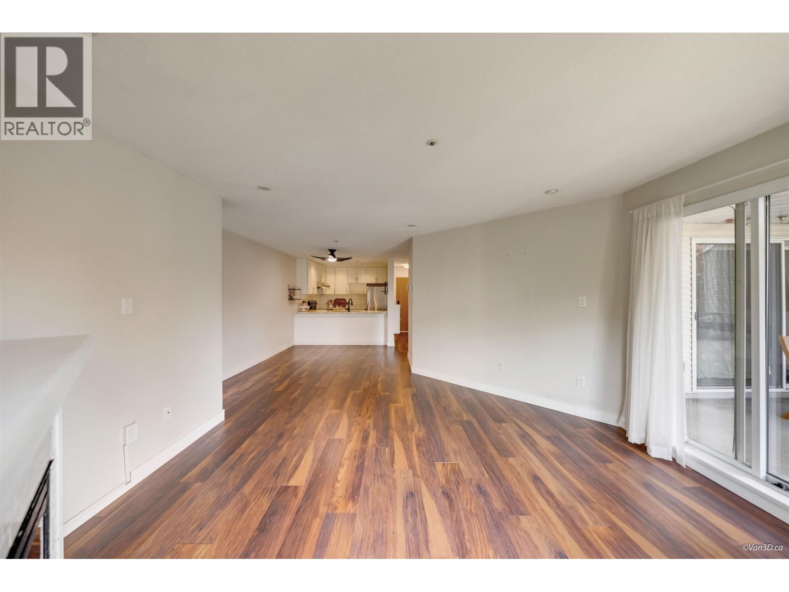 319 1219 Johnson Street, Coquitlam, British Columbia  V3B 7L5 - Photo 7 - R3172503
