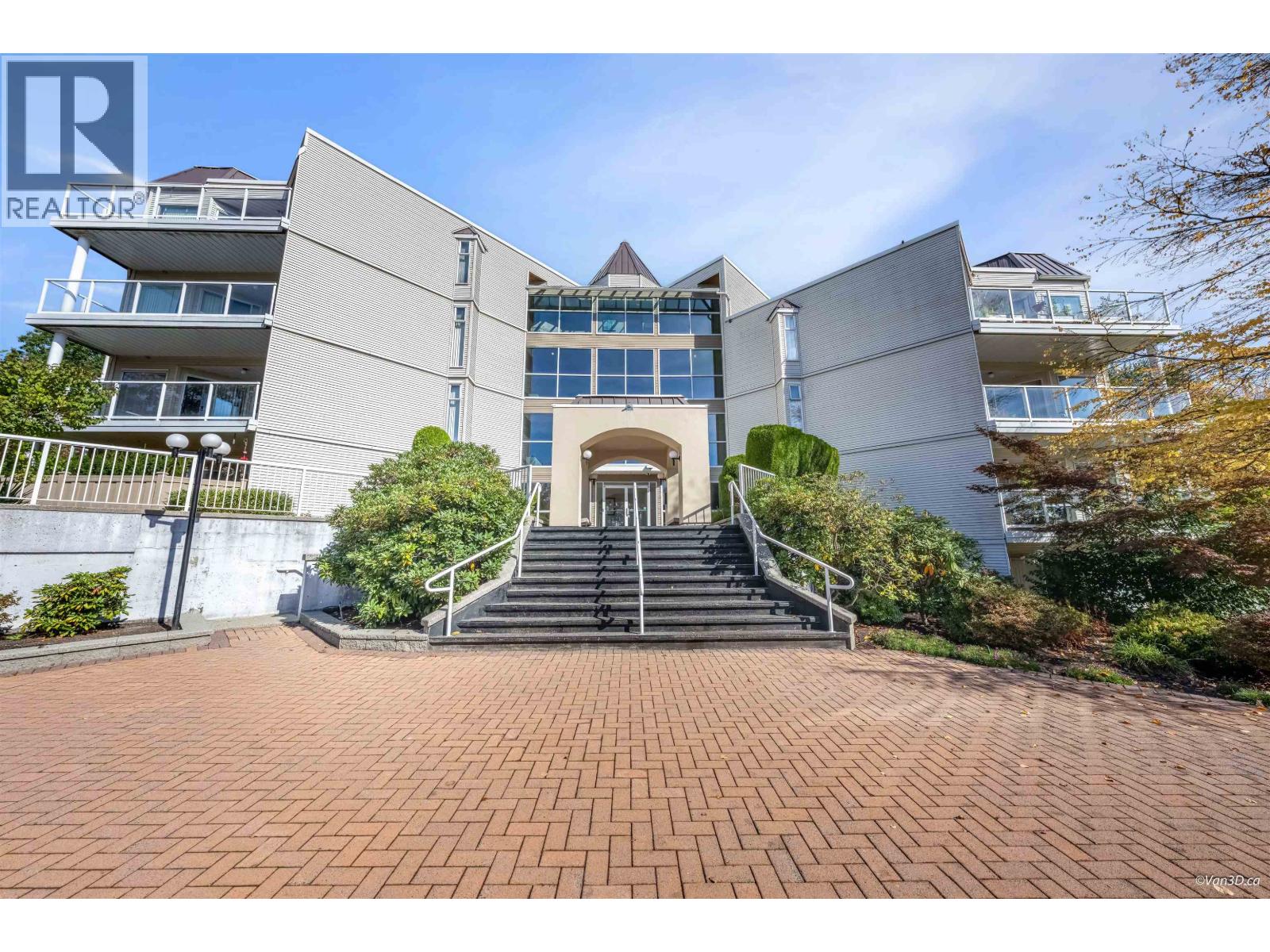 319 1219 JOHNSON STREET, Coquitlam, British Columbia